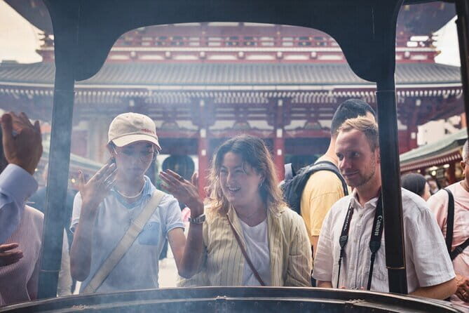 Tokyo: Asakusa Guided Walking Tour Visiting Sensoji Temple - What Travelers Say
