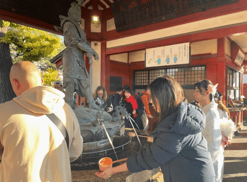 Tokyo: Asakusa Temple & Shrine Walking Tour with Local Guide - Practicalities and What to Bring