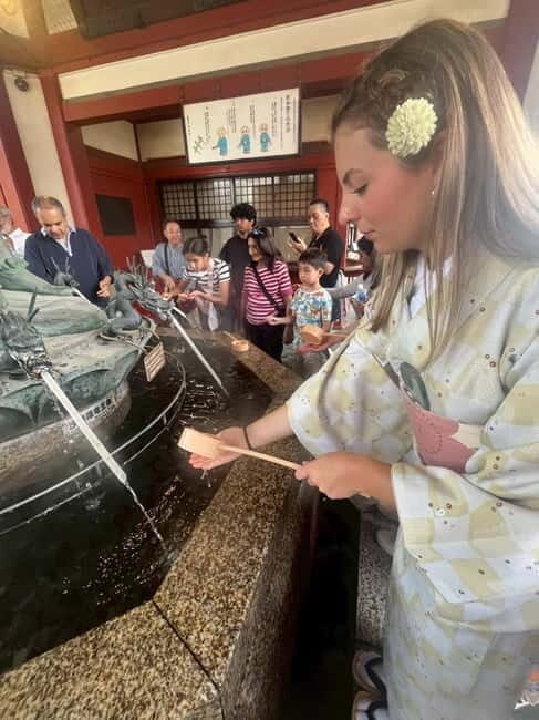 Tokyo: Asakusa Waiking Tour with University Students - An In-Depth Look at the Asakusa Walking Tour