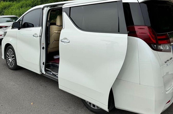 Tokyo center Private Transfer to Narita Airport(NRT) 5-9pax - The Sum Up