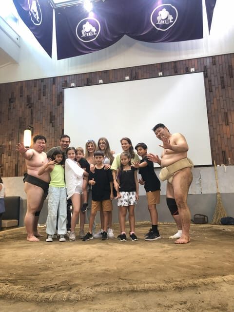 Tokyo: Challenge Sumo Wrestlers and Enjoy Meal - Key Points