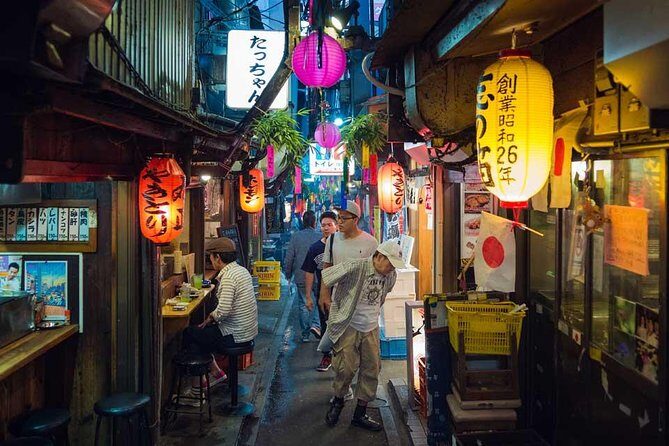 Tokyo Cyberpunk Street Photo Tour - Exploring the Nighttime Tokyo Vibe