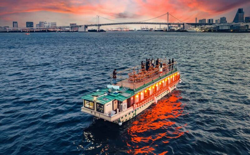 Tokyo Dinner Cruise & Tradition Show & Drinks & Tokyo Tower - Key Points