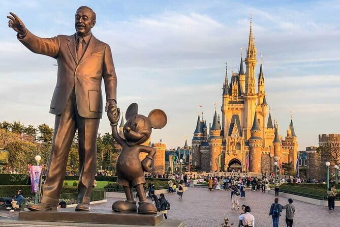 Tokyo Disney Resort Park E-Tickets with Optional Tokyo Metro Pass - Exploring Tokyo Disneyland with a E-Ticket and Metro Pass: A Practical Guide