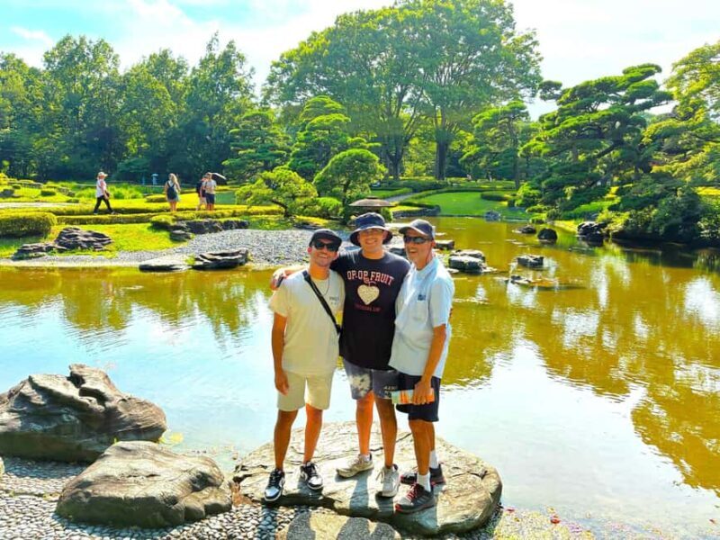 Tokyo: Edo Castle Ruins & Imperial Palace East Garden Tour - Practical Tips for Participants