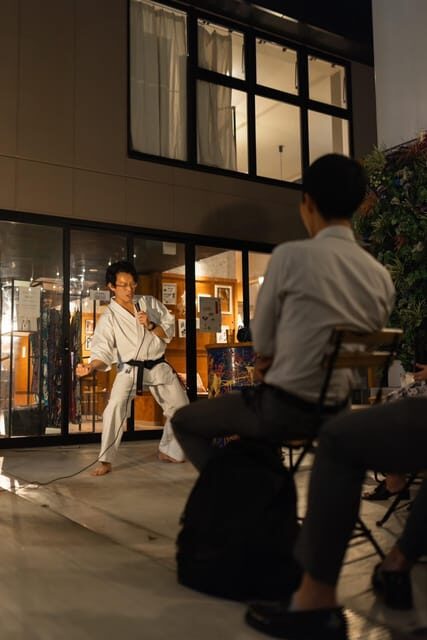 Tokyo: English Standup Comedy Night - Why Rely on Ryo’s Experience?