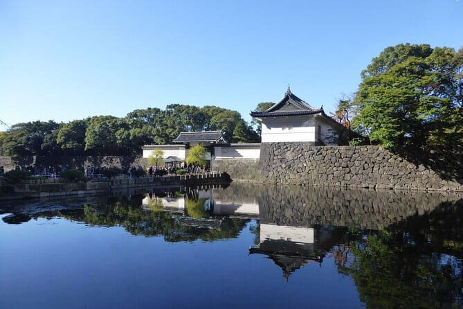 Tokyo Famous Spot Day Tour by Exclusive Car - Frequently Asked Questions