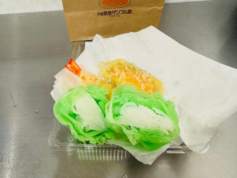 Tokyo : Food sample making and shopping in Asakusa - The Value of This Experience
