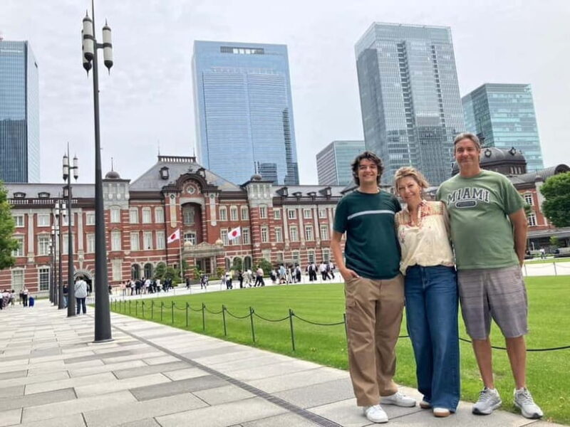 Tokyo: Imperial Palace East Gardens and Tokyo Station Tour - A Closer Look at the Tour Experience