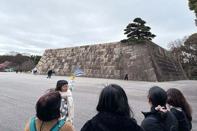 Tokyo Imperial Palace with Kagurazaka Alley Tour - FAQ