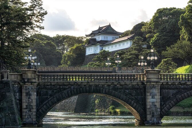 Tokyo Imperial PalaceGuided Walking Tour of East Gardens - Exploring the Tokyo Imperial Palace Guided Walking Tour of East Gardens