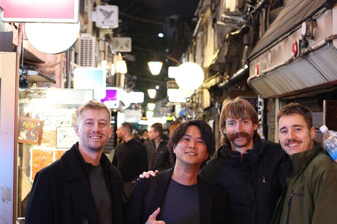Tokyo Izakaya crawl (A tour of 2 izakayas, 1 bar, and a shrine) - Visiting Hanazono Shrine: A Quiet Reflection