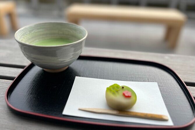 Tokyo: Japanese Garden Walking Tour with Tea and Sweets - The highlight: enjoying matcha and sweets