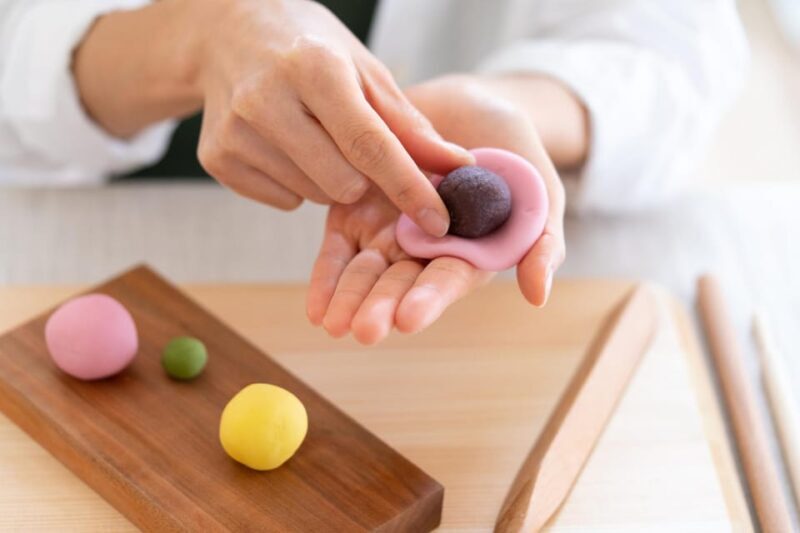 Tokyo: Japanese Sweets Making Experience - FAQs