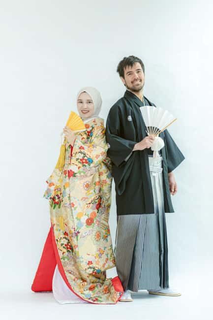 Tokyo: Kimono Rental and Self-photo Booth - The Experience in Action