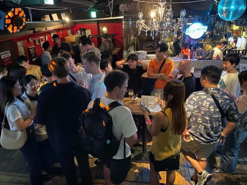 Tokyo: Meet Locals & Travelers Gathering All-You-Can-Drink - Key Points