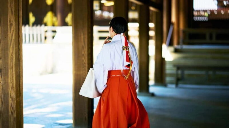 Tokyo: Meiji Shrine Walking Tour Shinto & Imperial System - Feedback from Travelers