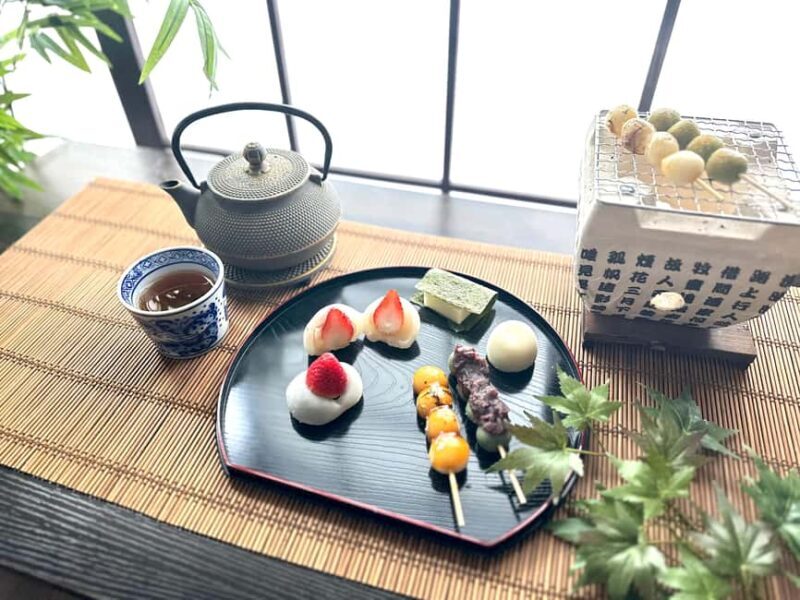 Tokyo: Mochi-Making Class in a Private Studio - Key Points