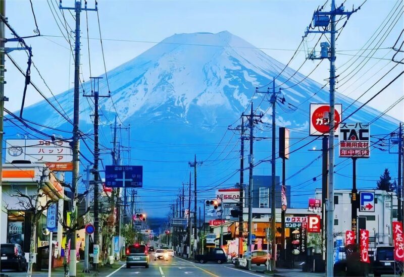 Tokyo: Mt Fuji Lake Kawaguchi & Yamanaka Hot Spring Day Tour - The Experience: From Scenic Views to Cultural Moments