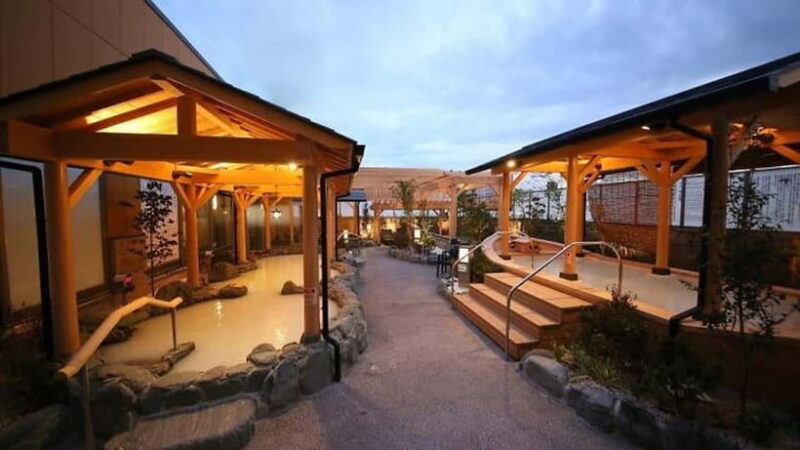 Tokyo: Mt Takao Tour with Ramen and Tattoo-Okay Hot Spring - Exploring the Natural Side of Tokyo
