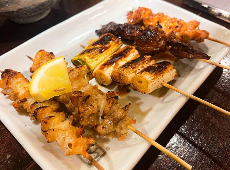 Tokyo: Night tour of bars and izakayas in Shinjuku - English / Spanish - Key Points
