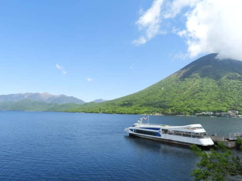 Tokyo: Nikko Day Tour Shrines, Lake Chzenji & Kegon Falls - The Value of a Private Guide and Vehicle