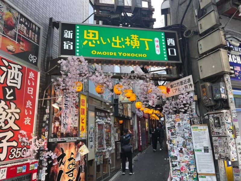 Tokyo: Shinjuku Guys' Night Out Tour (Eat, Drink, & Mingle) - Frequently Asked Questions