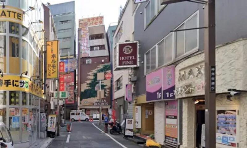 Tokyo: Shinjuku, Kawasaki, Slum & Red Light Tour with Pickup - FAQ