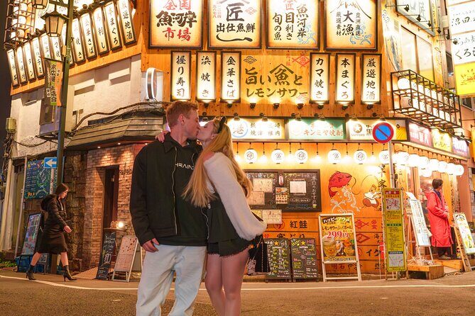 Tokyo Shinjuku Night Photo Tour with Pro Gota - Discovering Shinjuku at Night: An Authentic Experience