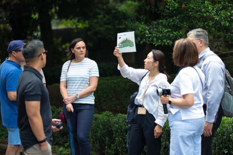 Tokyo: Shogun Tour of the Imperial Palace East Gardens - Key Points