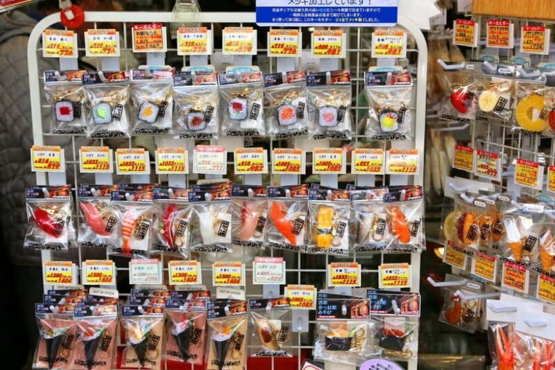 Tokyo Shopping Street Private Tour Government Licensed Guide - Key Points