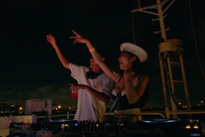 Tokyo Sunset Boat Party with Music Drinks and Vibes - FAQs