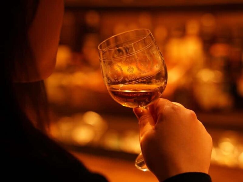 Tokyo: Tasting Japanese Whiskies Experience - Key Points