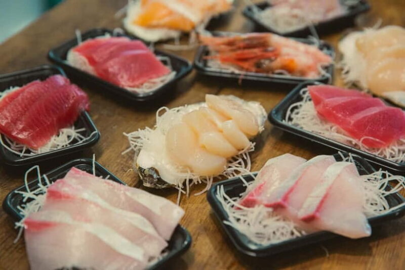 Tokyo : Tsukiji Fish Market Tour with Fresh Sashimi Tasting - Who Will Love This Experience?