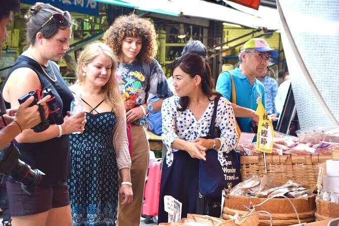 Tokyo Tsukiji Fish Market with Fish Tasting (90min Walking Tour) - Who Will Enjoy This Tour?