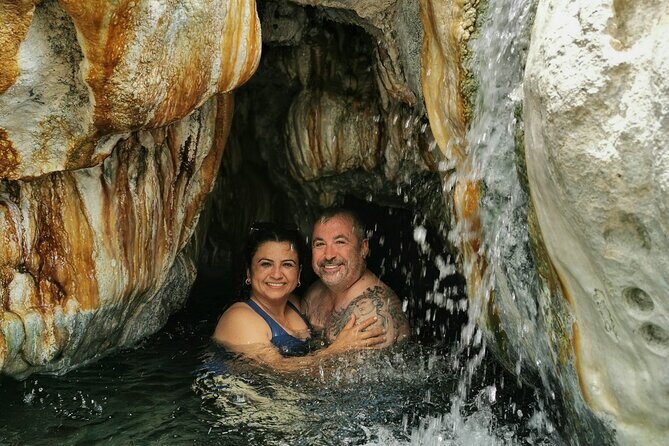 Tolantongo: Mexico Citys Natural Paradise - Key Points