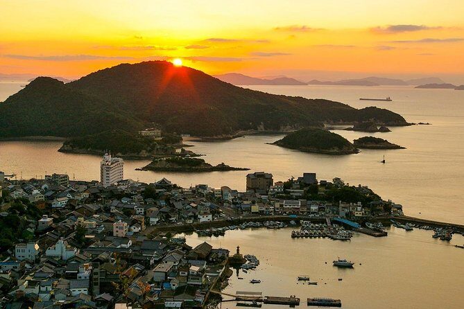 Tomonoura 6hr Private Tour with Government-Licensed Guide - Who Should Consider This Tour?