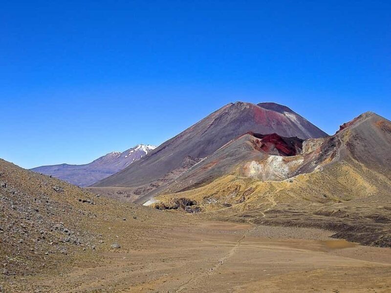 Tongariro Alpine Crossing: Round-Trip Shuttle Service - The Hiking Experience