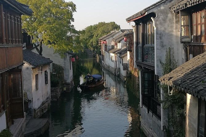 Tongli and Zhouzhuang Water Town Private Day Tour from Suzhou - An In-Depth Look at the Tour Itinerary