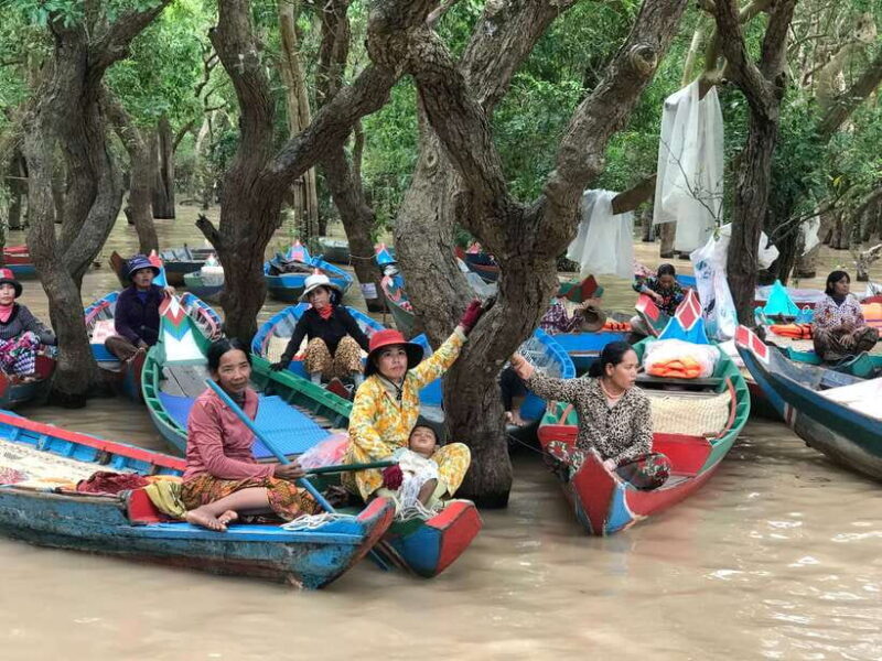 Tonle Sap Tour of Kompong Phluk Village & Evening Food tour - Real Traveler Insights