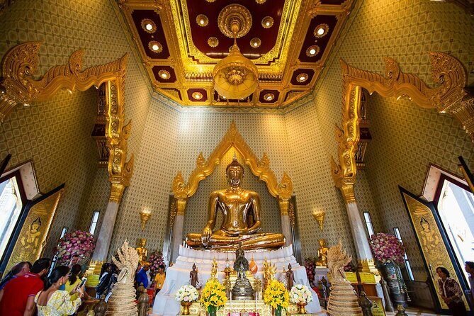 Top Highlight Bangkok Sights. Walking tour with Fun Local Guide! - Key Points