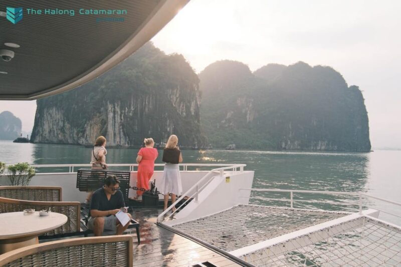 Top Luxury 5-Star Day Cruise: Ha Long Bay & Lan Ha Bay - Return and Reflection