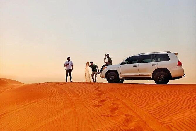 Top premium Desert safari with BBQ DINNER - Key Points