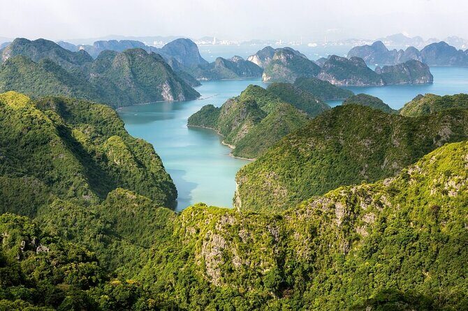 Top-Rated 2-Day Luxury: Halong Bay & Ninh Binh Wonders from Hanoi - An In-depth View of the Tour