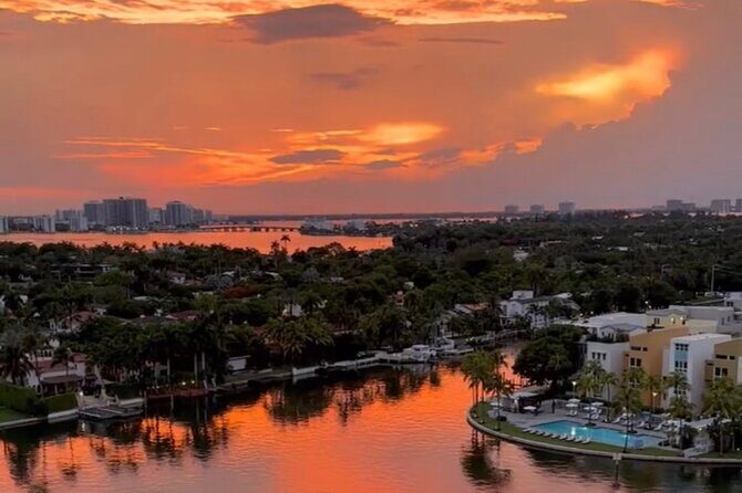 Top Rated: Best Private Boat Charter in Miami with guided captain - Who Should Consider This Tour?
