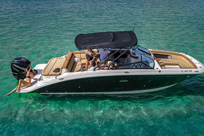 Top-Rated Boat Rental with Captain | 1 to 11 People - Who Will Love This Experience?