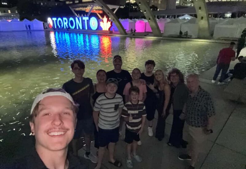Toronto: Casual Historic Walking Tour - Key Points