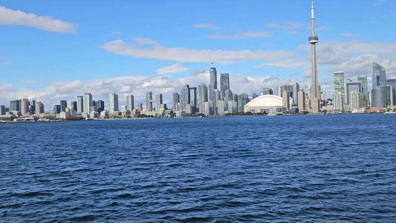 Toronto: Highlights Drive and Walking Tour - The Breakdown of the Tour