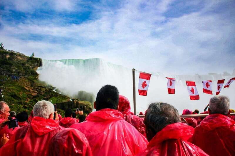 Toronto: Niagara Falls Day Tour with Optional Boat Cruise - What Makes This Tour Stand Out?