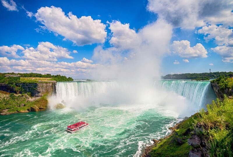 Toronto: Niagara Falls & NOTL Heritage Town Guided Day Tour - Who the Tour Is Best For